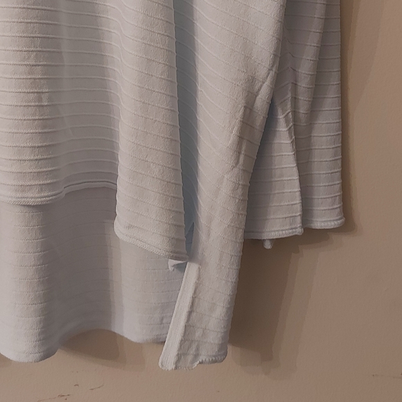 SOLD!!Alexandre Laurent light sweater - Picture 4 of 11